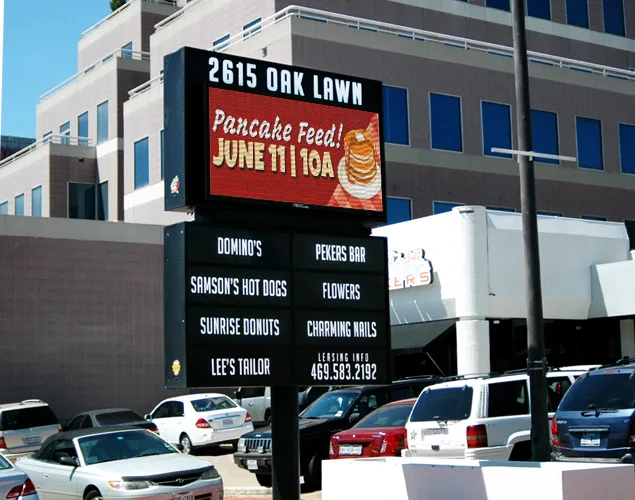 FLEX outdoor LED sign at Oaklawn Partners in Dallas, TX.