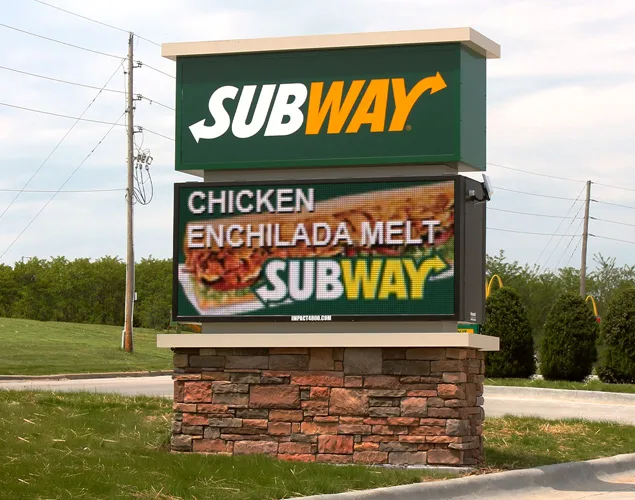 FLEX outdoor LED sign at Subway in Warsaw, MO.