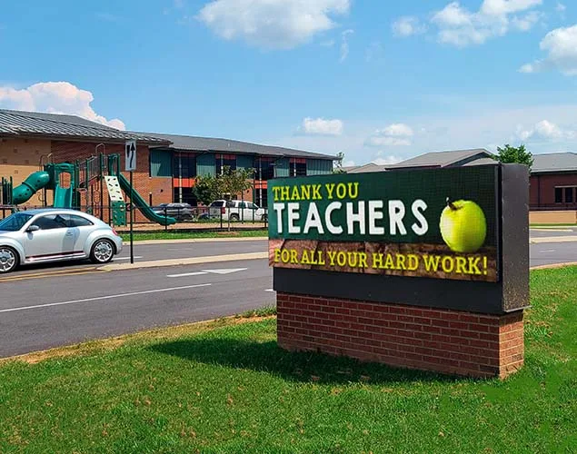 ONYX outdoor LED sign at East Brainerd Elementary School in Chattanooga, TN.