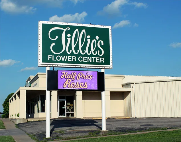 ONYX outdoor LED sign at Tillie's Flower Shop in Wichita, KS.