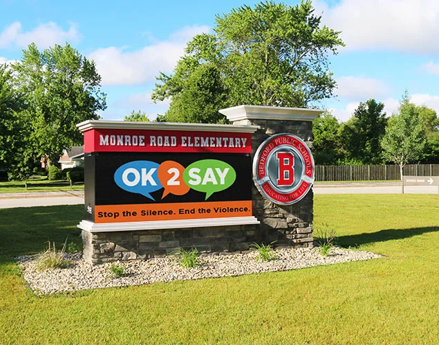 STAX outdoor LED sign at Bedford Schools Monroe Road Elementary in Temperance, MI.