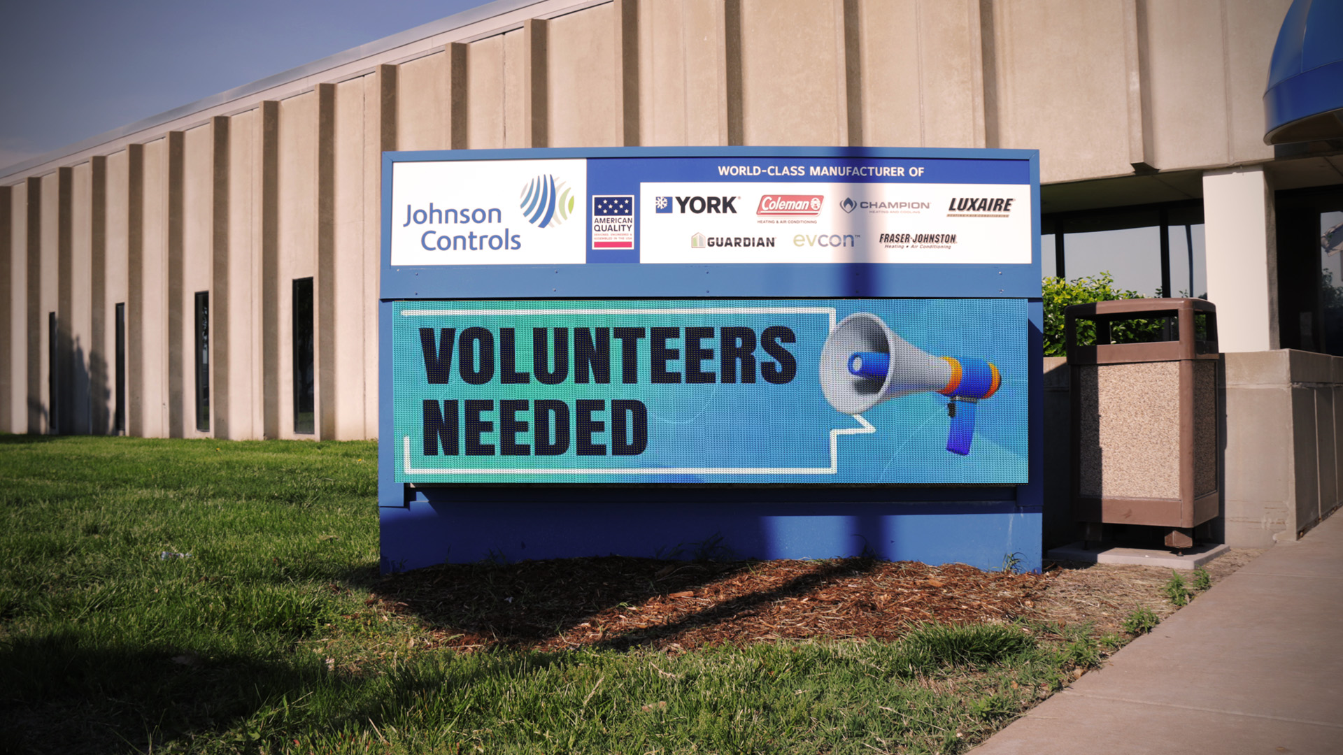 Flex outdoor full color LED digital display at Johnson Controls, Wichita KS